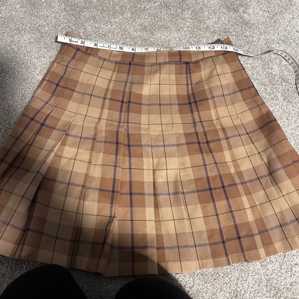 NWOT Aritzia Wilfred Juliet Wool Blend Plaid Mini Skirt Brown Preppy Academia - Picture 4 of 6
